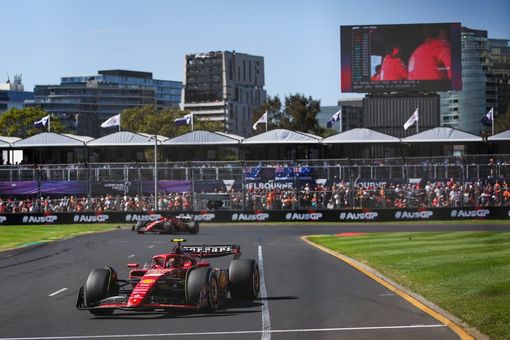 Super Ferrari in Australia! È doppietta con Sainz e Leclerc Super Ferrari in Australia! È doppietta con Sainz e Leclerc