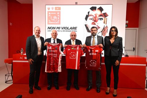 Uyba Volley in campo contro il revenge porn: il progetto “NonMiViolare” al fianco di Motorola e Telefono Rosa Uyba Volley in campo contro il revenge porn: il progetto “NonMiViolare” al fianco di Motorola e Telefono Rosa