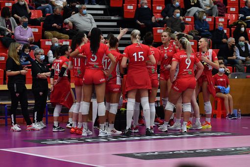 Futura Volley ai box per Covid Futura Volley ai box per Covid