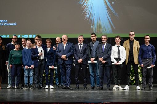 Giornata della Ricerca: in Regione premiati gli studenti dell'Isis Facchinetti di Castellanza