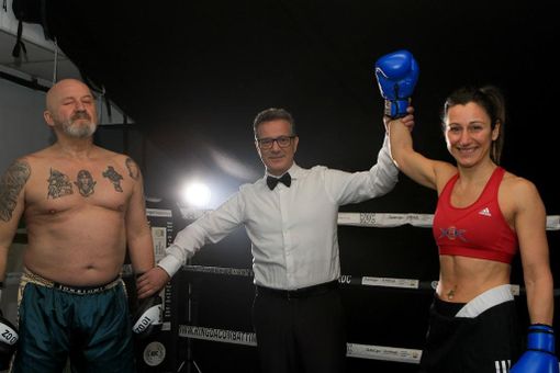 Sul set di “Mettiamo la violenza al tappetto” Sul set di “Mettiamo la violenza al tappetto”