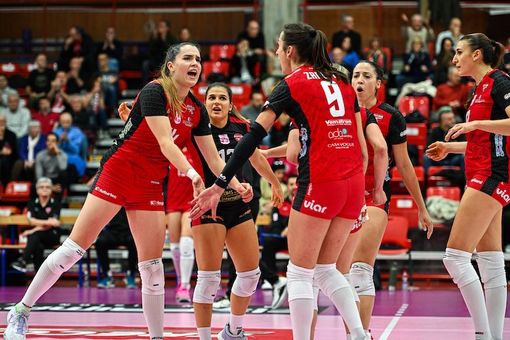 Futura in campo lunedì. Al PalaBorsani arriva AltaFratte Futura in campo lunedì. Al PalaBorsani arriva AltaFratte