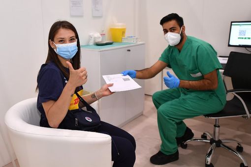 Vaccino anti Covid, l'obiettivo è più vicino: sfiorate le sei milioni di dosi, tutti vaccinati entro fine luglio
