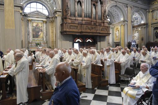 Donate al santuario di Caravaggio tre piante della rosa intitolata al cardinale Carlo Maria Martini