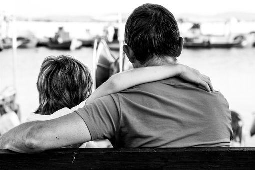 Il Servizio Affidi cerca una persona o una famiglia per un dodicenne: «Un ragazzo maturo e autonomo, ma ha bisogno di voi» Il Servizio Affidi cerca una persona o una famiglia per un dodicenne: «Un ragazzo maturo e autonomo, ma ha bisogno di voi»