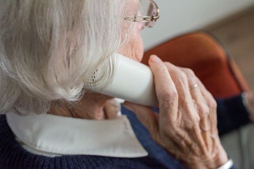 Come difendersi dalle truffe. Nonni “a lezione” a Olgiate
