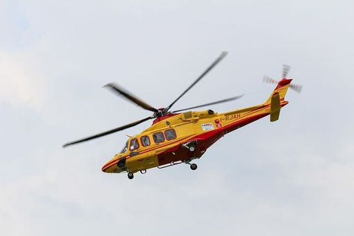 Cade della moto e si ferisce: elisoccorso in volo a Ferno Cade della moto e si ferisce: elisoccorso in volo a Ferno