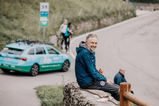 Eolo-Kometa: un’isola varesina al Giro d’Italia. «Faremo in modo che si parli tanto di noi. E della nostra provincia» Eolo-Kometa: un’isola varesina al Giro d’Italia. «Faremo in modo che si parli tanto di noi. E della nostra provincia»