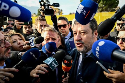 Processo Open Arms, Salvini: "Assolto per aver difeso il Paese, vince Lega, buonsenso e Italia" Processo Open Arms, Salvini: "Assolto per aver difeso il Paese, vince Lega, buonsenso e Italia"