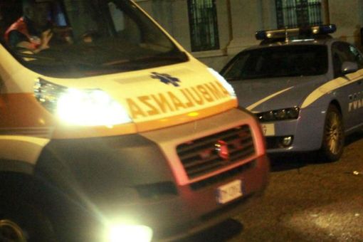 Incidente in largo Flaiano all'ingresso di Varese: coinvolti tre giovani. Nella sera di Natale tragico investimento a Cerro: morto un ciclista
