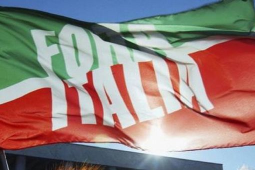 Forza Italia a Gallarate, il congresso tra veleni e divisioni irrisolte