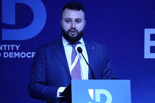 Meeting dei giovani sovranisti europei a Roma: Varese protagonista Meeting dei giovani sovranisti europei a Roma: Varese protagonista