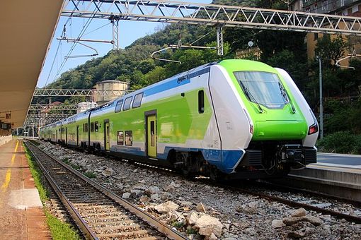 Ferrovie, ecco i treni “Caravaggio” sulla Milano-Gallarate-Varese-Porto Ceresio Ferrovie, ecco i treni “Caravaggio” sulla Milano-Gallarate-Varese-Porto Ceresio