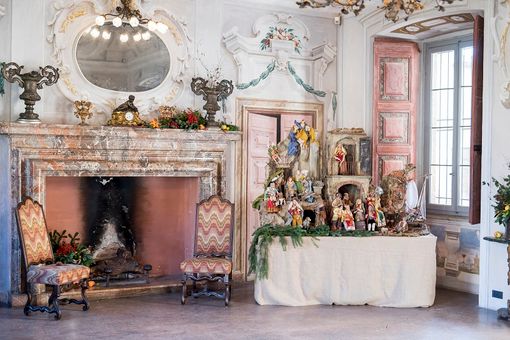 Il presepe della tradizione napoletana a Villa Della Porta Bozzolo