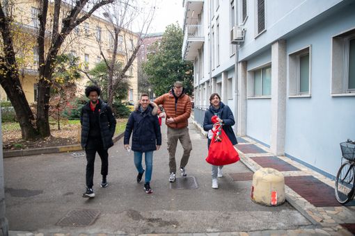 VIDEO e FOTO - BBG e Pallacanestro Varese: una mattinata in pediatria a Busto Arsizio