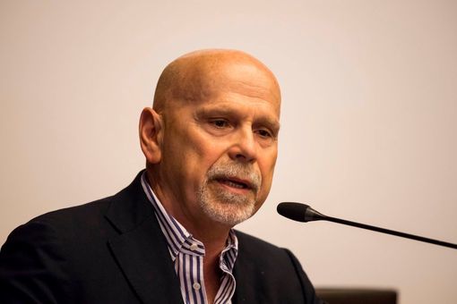 Ex Aermacchi, il vice sindaco contro il progetto: «Mi fido del parere degli esperti che lo hanno bocciato»