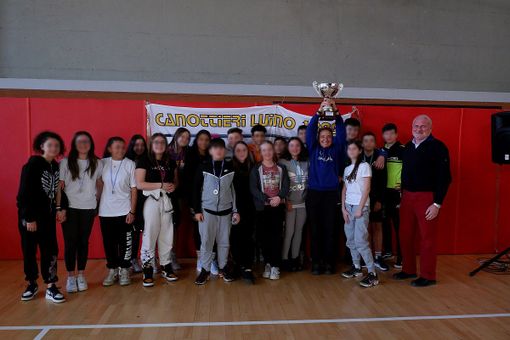 L’Istituto Giovanni XXIII di Marchirolo vince il 3° Campionato Interscolastico Indoor firmato Canottieri Luino L’Istituto Giovanni XXIII di Marchirolo vince il 3° Campionato Interscolastico Indoor firmato Canottieri Luino
