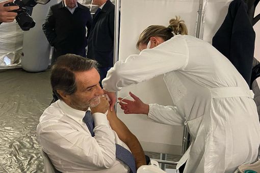 Campagna antinfluenzale e anti Covid-19: vax day il 25 novembre Campagna antinfluenzale e anti Covid-19: vax day il 25 novembre