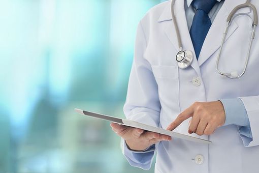 Sanità, Astuti (Pd): «In provincia di Varese 174mila cittadini senza medico di base, 119 i posti vacanti. Altro che eccellenza lombarda» Sanità, Astuti (Pd): «In provincia di Varese 174mila cittadini senza medico di base, 119 i posti vacanti. Altro che eccellenza lombarda»