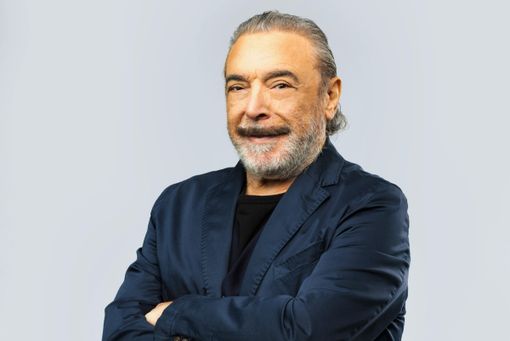 Nino Frassica superospite della serata finale del Baff Nino Frassica superospite della serata finale del Baff