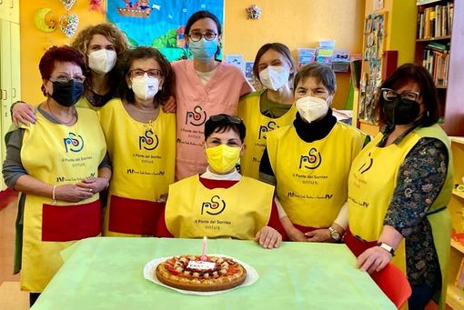 In ordine: gli striscioni fuori dalle Camere del lavoro di Busto, Gallarate, Varese, Saronno e Tradate