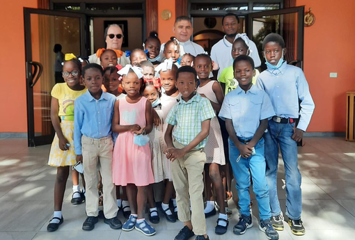 Ad Haiti un'altra gioia ritrovata: «A messa dopo oltre un mese»