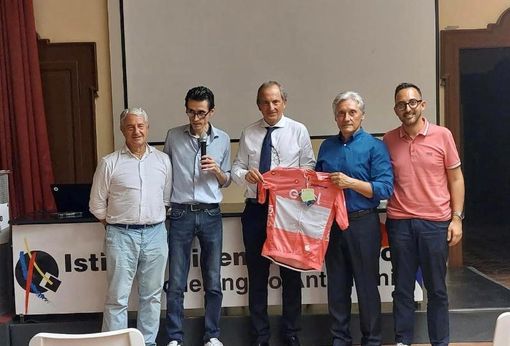 Per la rassegna "Cinema e Sport" ospite Beppe Saronni Per la rassegna "Cinema e Sport" ospite Beppe Saronni