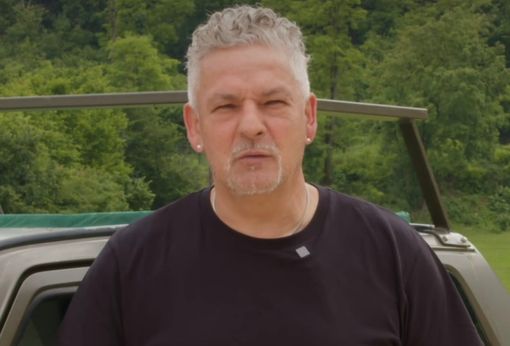 Banda fa irruzione nella villa di Roberto Baggio. L’ex calciatore aggredito e rapinato Banda fa irruzione nella villa di Roberto Baggio. L’ex calciatore aggredito e rapinato