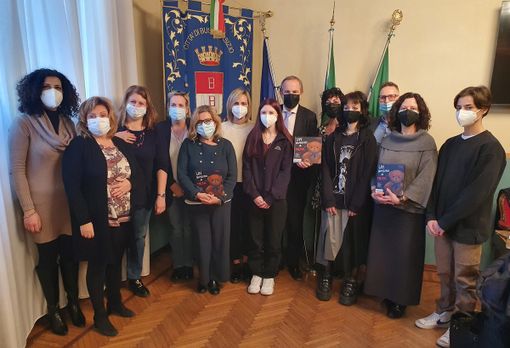 Separazioni conflittuali, da Progetto Pollicino un libro per aiutare grandi e piccini. Con le favole Separazioni conflittuali, da Progetto Pollicino un libro per aiutare grandi e piccini. Con le favole