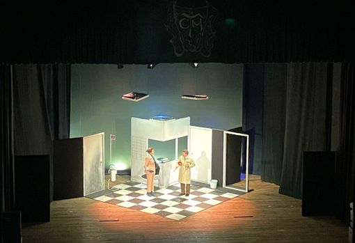 VIDEO. Giacomo Poretti fa il pienone al “Manzoni” di Busto