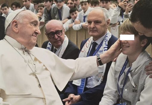 La foto pubblicata sui social dal collegio