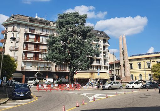 E vicino all’edicola ecco i parcheggi “stop and go”