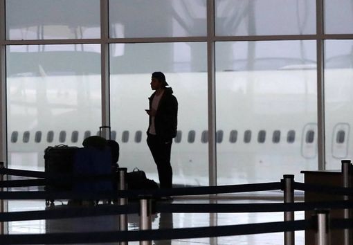 Carburante a rischio per i voli, al via restrizioni in 4 aeroporti italiani tra cui Linate