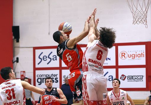 Knights, che rimonta a Empoli