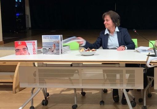 Paola Pellai presenta i suoi libri &quot;Il tempo di uno sguardo&quot; e &quot;Fatti sentire&quot;