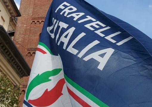 Caso Attolini, anche il circolo di Busto di FdI si dissocia: «Sospeso da ogni incarico di partito»