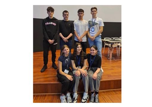 Risultati eccellenti per le certificazioni di russo a sette studenti dell’Ite Tosi