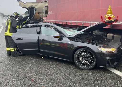 E' morto l'uomo scontratosi con un camion sull'autostrada a Origgio