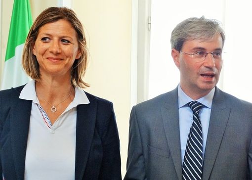 Rimpasto di deleghe in giunta: a Galimberti la polizia locale, alla Perusin il recovery plan