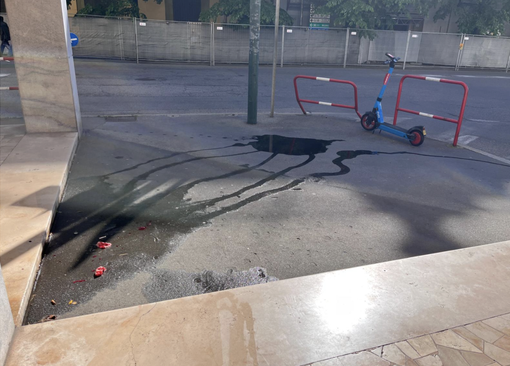 Sul luogo dell'accaduto ancora i segni dell'aggressione Sul luogo dell'accaduto ancora i segni dell'aggressione