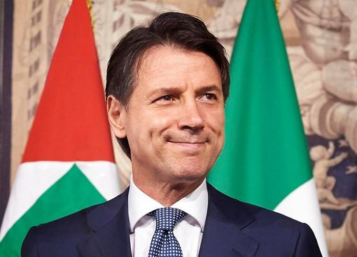 Foto dalla pagina Facebook di Giuseppe Conte Foto dalla pagina Facebook di Giuseppe Conte
