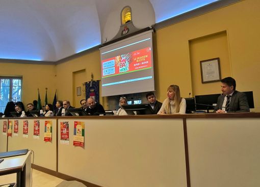 Busto Arsizio fa grande il Natale, minuto per minuto