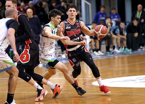 Diciassette, un numero dolce per i Legnano Knights Diciassette, un numero dolce per i Legnano Knights