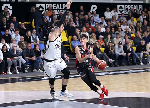 Basket, serie B. Beffa all'ultimo secondo: il Rucker San Vendemiano supera Legnano 80-79