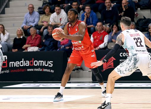 Knights inarrestabili, anche Omegna al tappeto