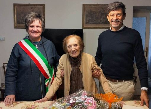 101 anni per Franca Giorgetti: la sua Castellanza le fa gli auguri 101 anni per Franca Giorgetti: la sua Castellanza le fa gli auguri