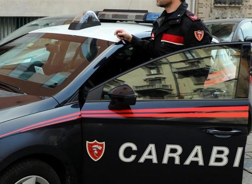 Controlli sulla movida a Sesto Calende: neopatentata ubriaca al volante, cinque giovani trovati con droga Controlli sulla movida a Sesto Calende: neopatentata ubriaca al volante, cinque giovani trovati con droga