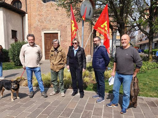 Busto, permesso per partecipare all’assemblea sindacale. La protesta di Adl Busto, permesso per partecipare all’assemblea sindacale. La protesta di Adl