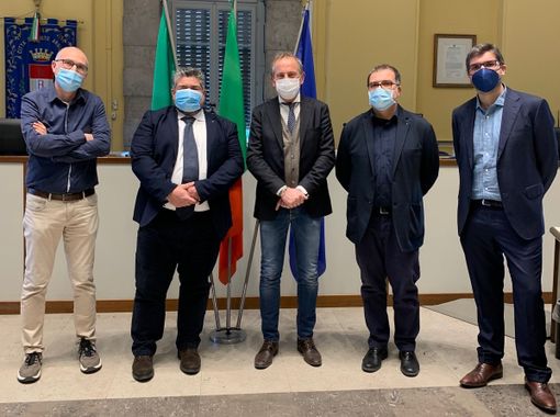 Nuova illuminazione per Busto. «Basta vie buie in città» Nuova illuminazione per Busto. «Basta vie buie in città»