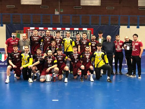 Coppa Italia: la Pallamano Cassano Magnago perde a testa alta Coppa Italia: la Pallamano Cassano Magnago perde a testa alta